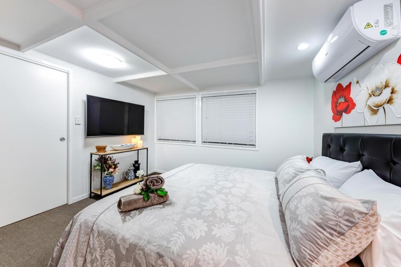 Belle Vue Manor Couples Retreat Maroochydore Exterior photo