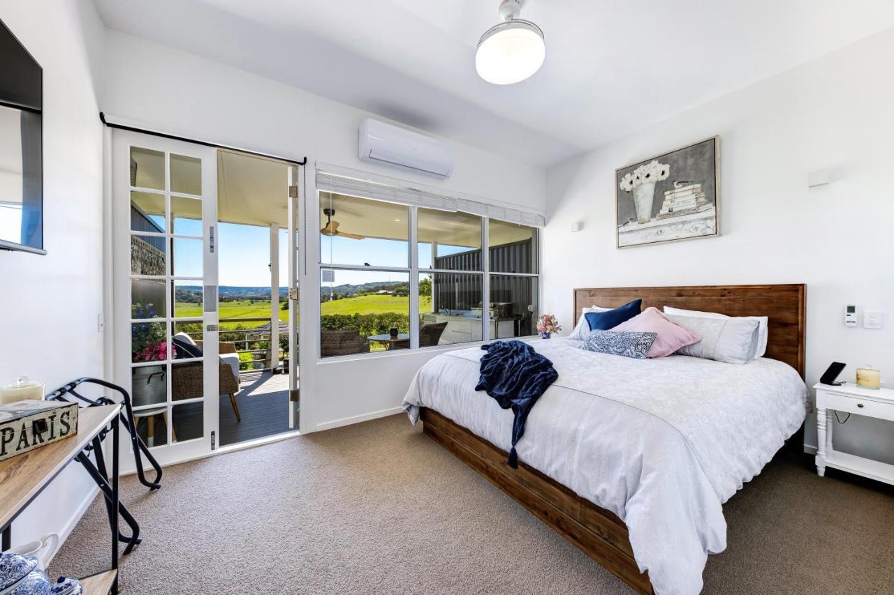 Belle Vue Manor Couples Retreat Maroochydore Exterior photo