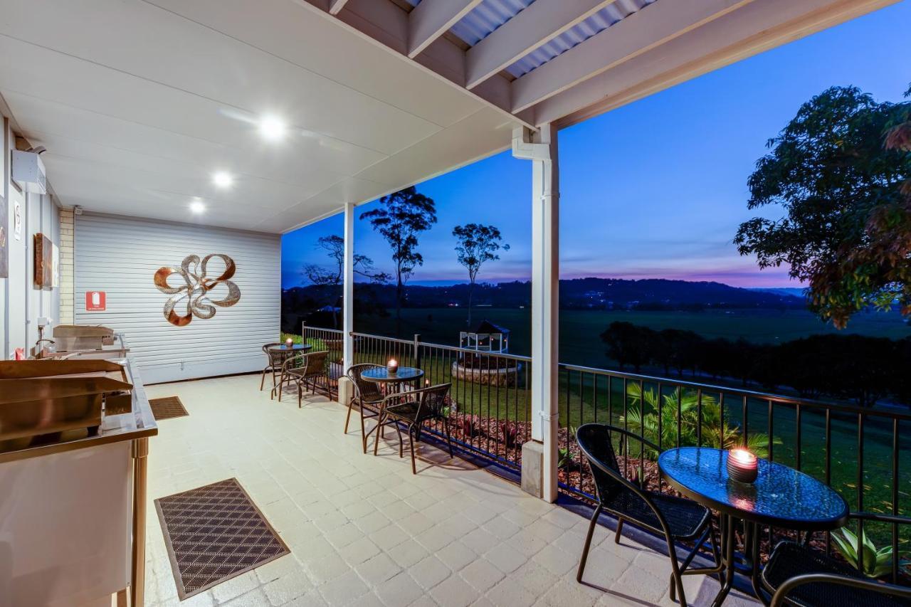 Belle Vue Manor Couples Retreat Maroochydore Exterior photo